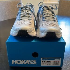 HOKA Clifton 6 sneakers size 6.5 
Brand new in box